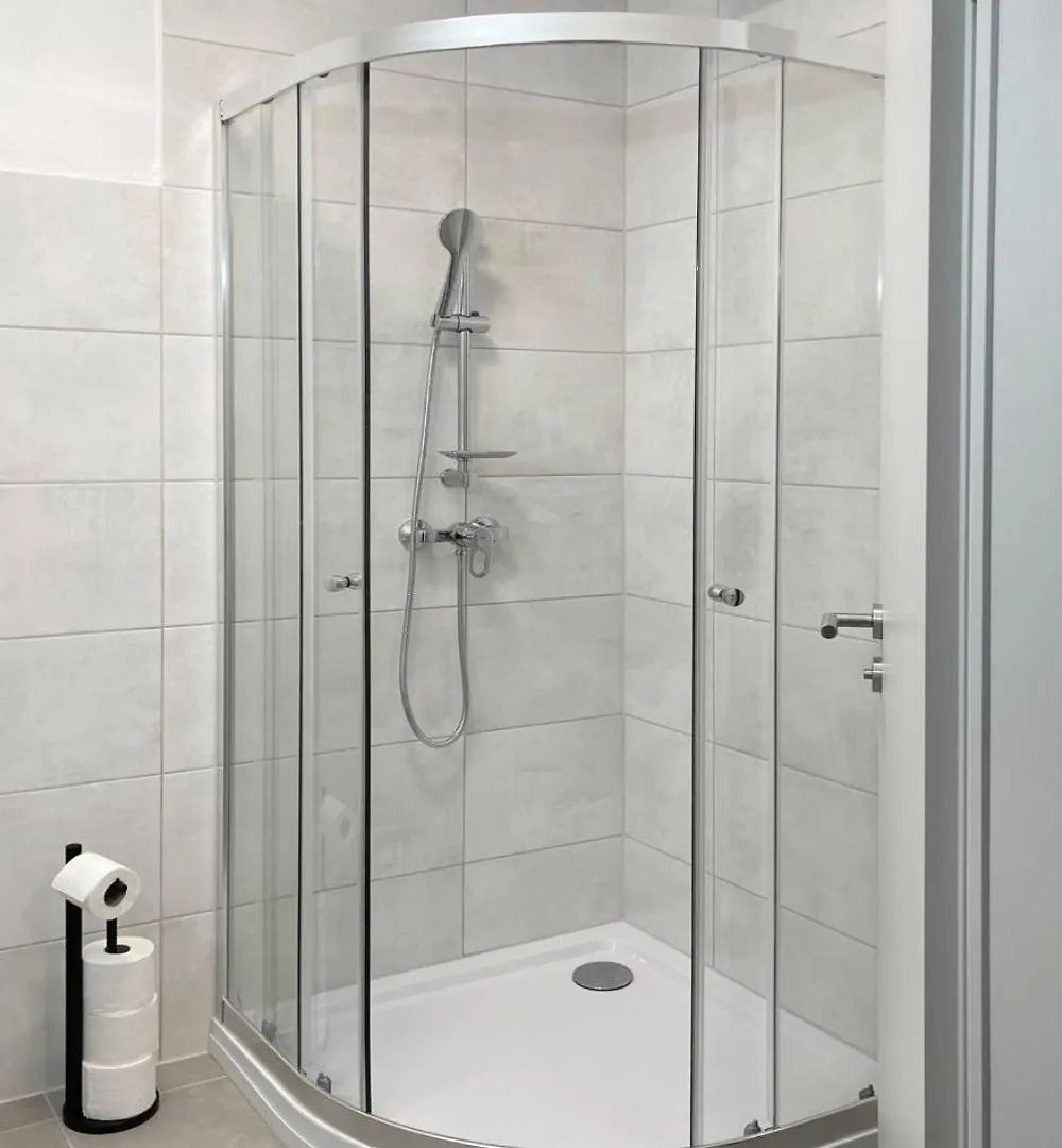 Board Inn - Haus Regensburg 0*,