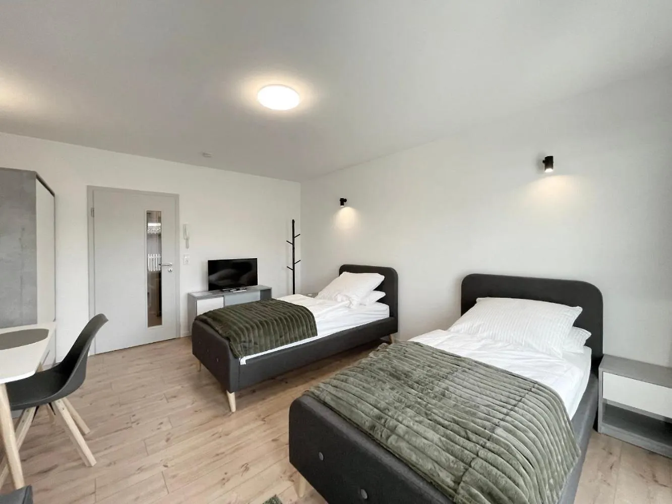 Board Inn - Haus Regensburg 0*,  Germany